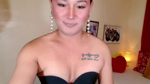 Snapshot of destenierose chatting on 07.19.26 destenierose online show from 07.19.26