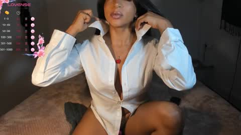 Destinne Mill online show from 10.17.25