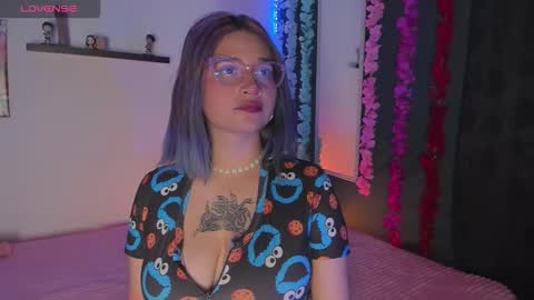 Dani online show from 11.25.25