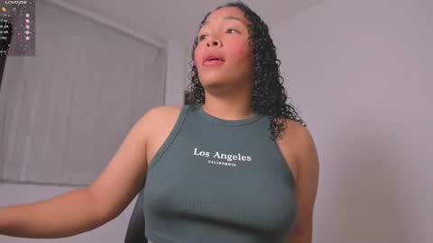 Snapshot of desty_y chatting on 07.07.26 desty_y online show from 07.07.26