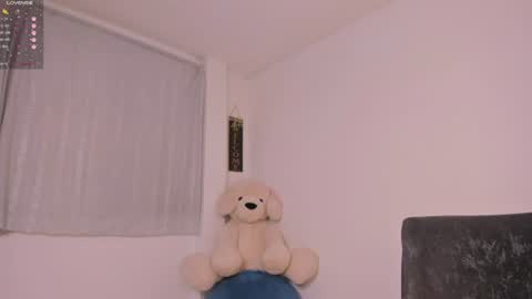 Snapshot of desty_y chatting on 07.11.26 desty_y online show from 07.11.26