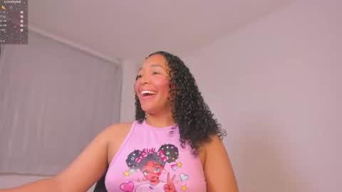 Snapshot of desty_y chatting on 07.17.26 desty_y online show from 07.17.26