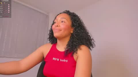 Snapshot of desty_y chatting on 07.23.26 desty_y online show from 07.23.26