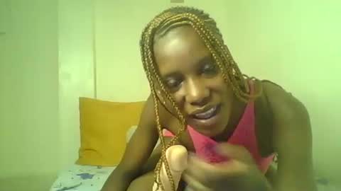 detlefmagadaline2021 online show from 04.17.26