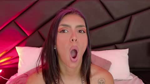 DEUX online show from 04.11.26