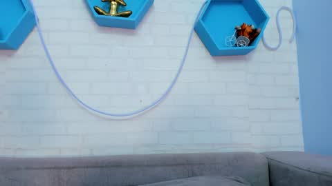 Deva Blue online show from 02.07.25