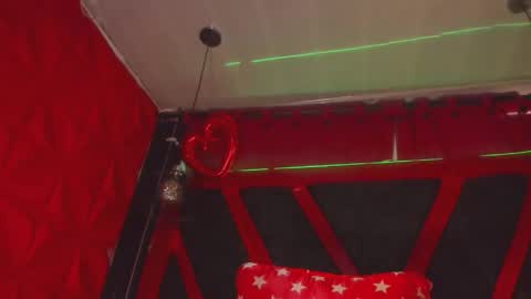 devil_taylorx online show from 02.06.26