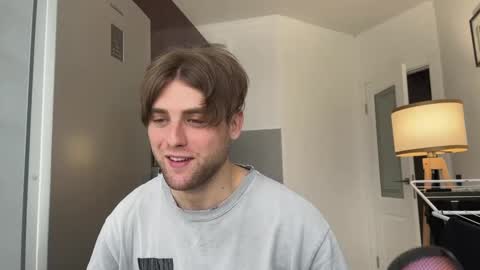 Snapshot of devilnut1 chatting on 02.14.25 devilnut1 online show from 02.14.25