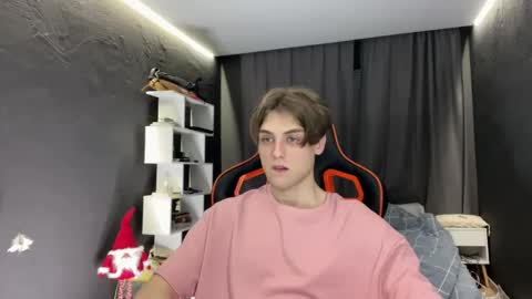 devilnut1 online show from 11.26.25