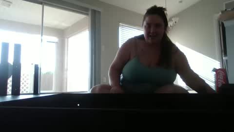 Dani online show from 02.28.25