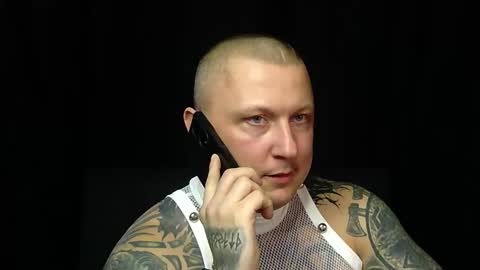 Snapshot of devilwithtats chatting on 03.11.26 Lucian online show from 03.11.26