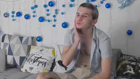 devin_ho online show from 12.11.24