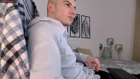 devin_ho online show from 02.11.25