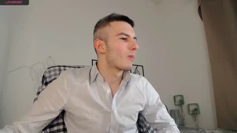 devin_ho online show from 02.11.25