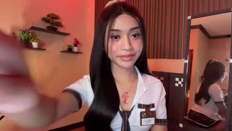 Devine Greyson online show from 09.28.25