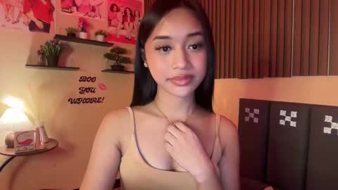 Devine Greyson online show from 10.04.25