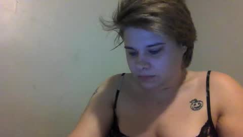 devykitten online show from 11.26.25