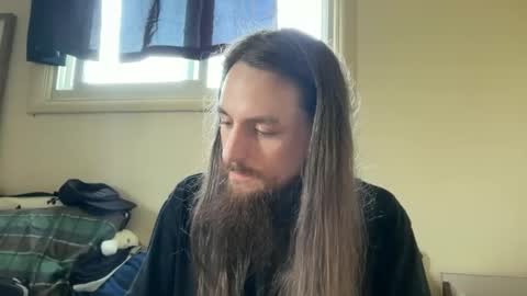 Snapshot of deweydreams chatting on 05.20.26 deweydreams online show from 05.20.26