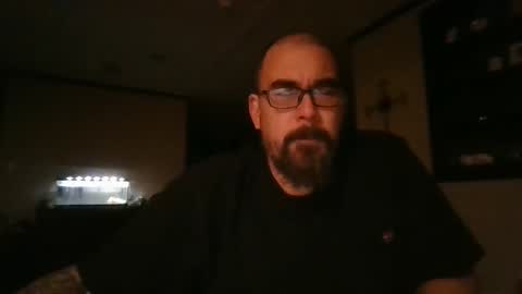 Snapshot of dexterbanana chatting on 01.09.25 Mike Sounde online show from 01.09.25