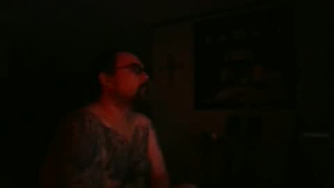 Snapshot of dexterbanana chatting on 02.04.26 Mike Sounde online show from 02.04.26