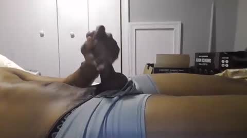 Snapshot of deyhfd chatting on 10.04.25 deyhfd online show from 10.04.25