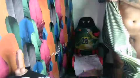 Snapshot of deymcum chatting on 01.17.25 DeymCum online show from 01.17.25