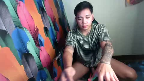 Snapshot of deymcum chatting on 02.07.25 DeymCum online show from 02.07.25