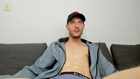 Snapshot of deymond_russo chatting on 02.09.26 deymond_russo online show from 02.09.26