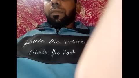 Snapshot of dhruvsarja chatting on 01.12.25 Dhruv Sarja online show from 01.12.25