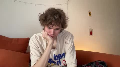 Di Alex online show from 10.22.25