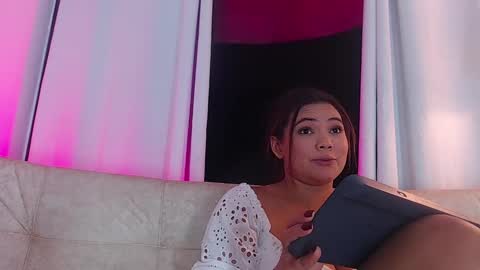 diamond_canela online show from 02.23.25