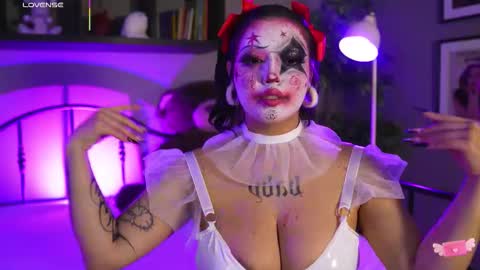 Diamond            online show from 10.26.25