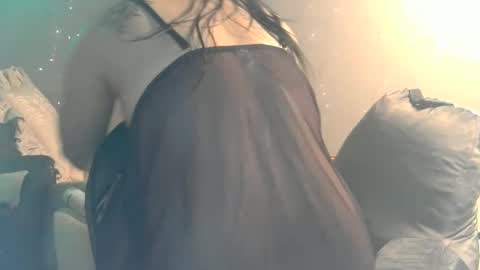 Diamonds online show from 03.05.25