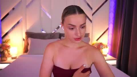 Snapshot of diana_nova chatting on 07.14.26 diana_nova online show from 07.14.26