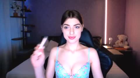 Snapshot of dianaa_lee chatting on 06.27.26 DIANA online show from 06.27.26