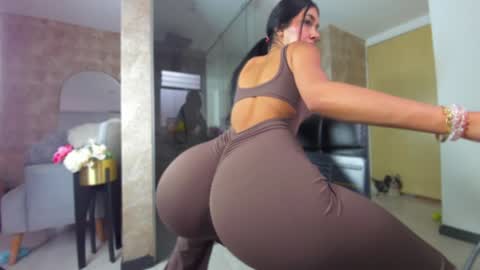 dianac1998 online show from 12.15.24