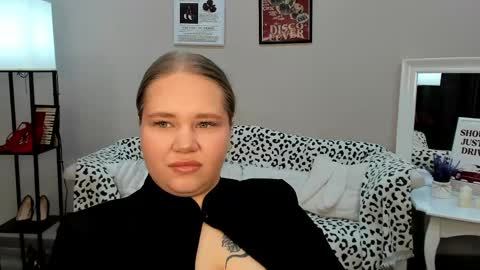 Snapshot of dianakristol chatting on 05.09.26 Diana online show from 05.09.26