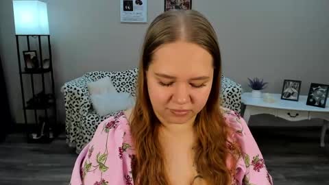 Snapshot of dianakristol chatting on 05.30.26 Diana online show from 05.30.26