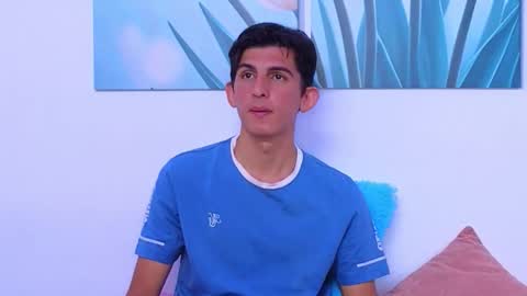 Ana  Leo online show from 10.27.25