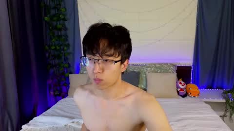 Snapshot of dianinav chatting on 02.24.26 Adam online show from 02.24.26