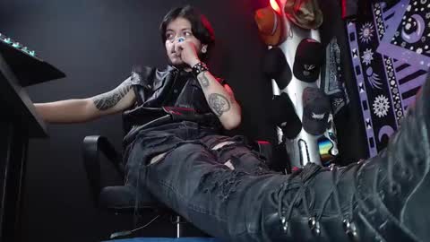 DICAPRIO online show from 03.12.25