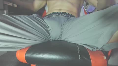 Dick And Muscle online show from 09.17.25