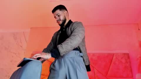 Snapshot of dickgriffith chatting on 02.14.26 Dick Griffith online show from 02.14.26