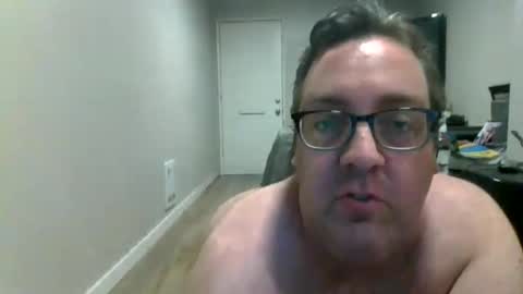 Snapshot of didgeman1984 chatting on 05.14.26 Didgeman online show from 05.14.26