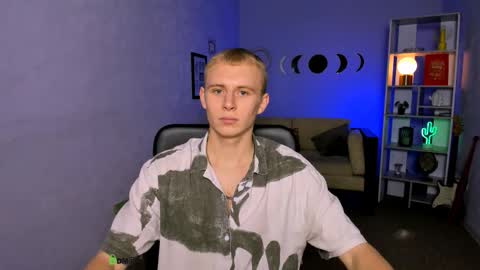 Snapshot of didi_meow chatting on 12.02.25 didi online show from 12.02.25