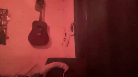 dieciochocentimetross online show from 05.31.26