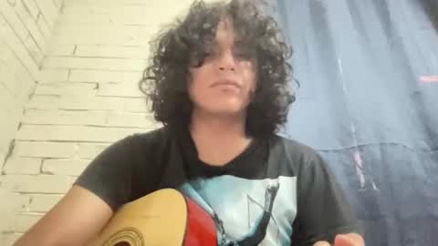 dieciochocentimetross online show from 06.07.26