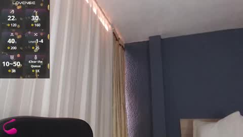 Snapshot of diegosaenzpurelove chatting on 02.05.25 Diego online show from 02.05.25