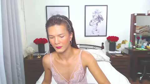 Snapshot of diense17 chatting on 01.15.25 Dennesse online show from 01.15.25