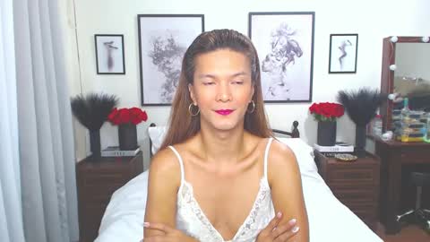 Snapshot of diense17 chatting on 02.03.25 Dennesse online show from 02.03.25